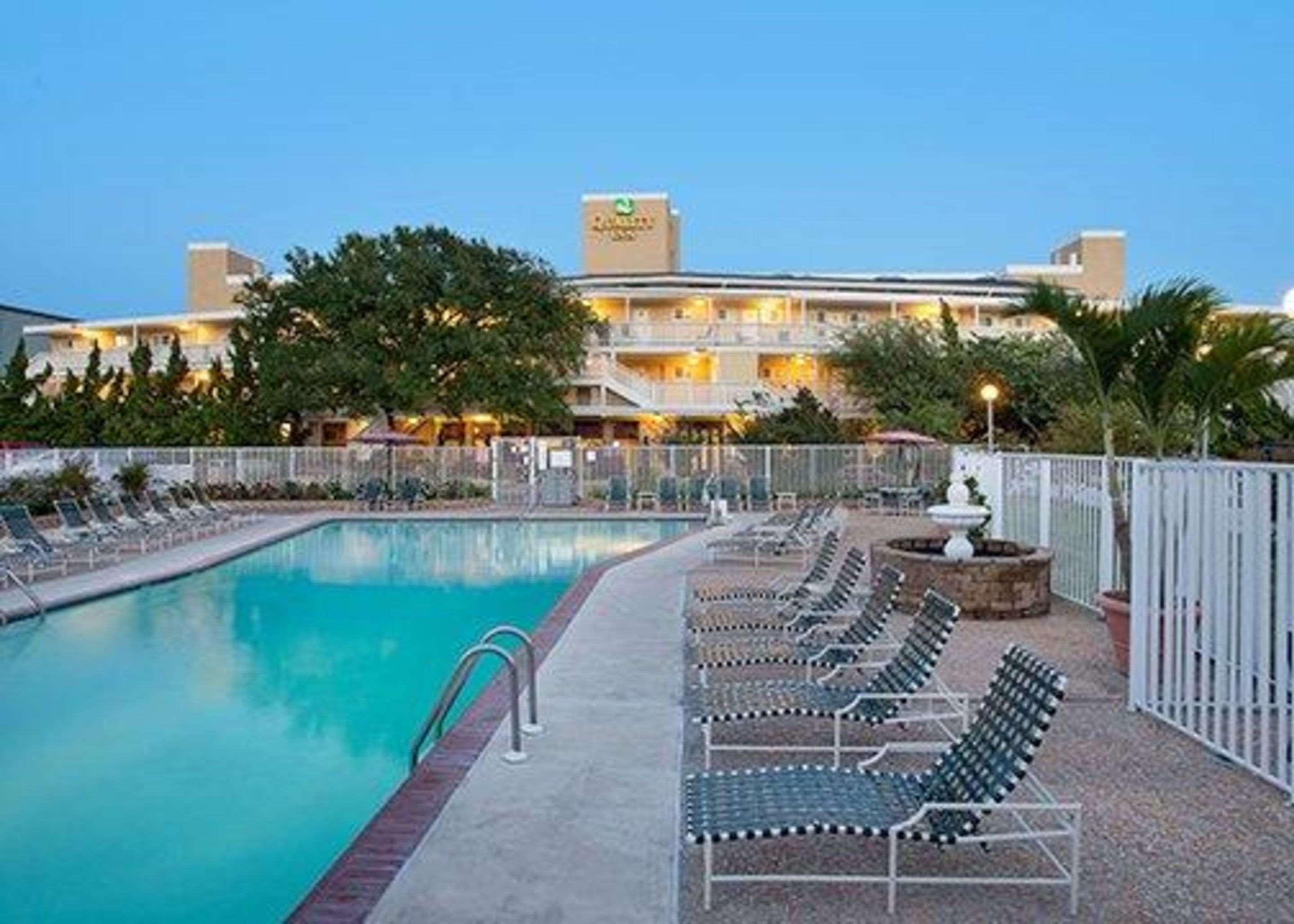 Quality Inn Oceanfront Ocean Stadt Exterior foto